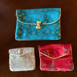 3 silk embroidered jewelry pouches❤️🥰